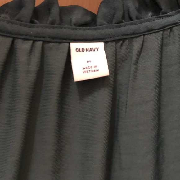 Old Navy Green Long Sleeve Silky Blouse - Picture 2 of 2